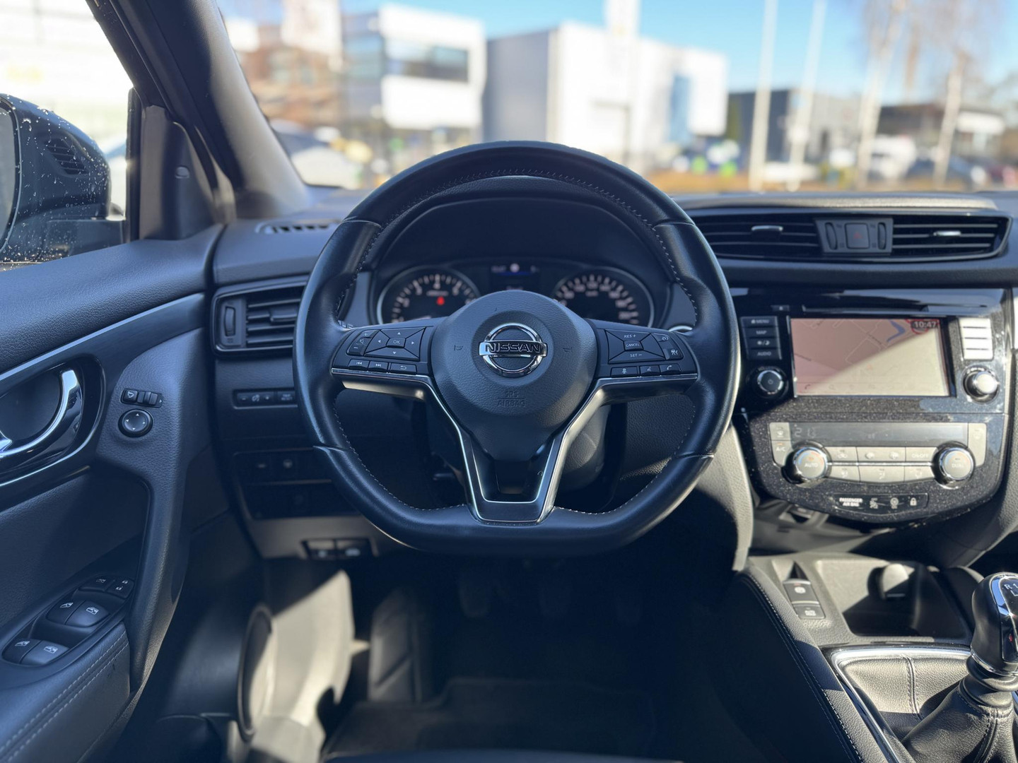Nissan Nissan