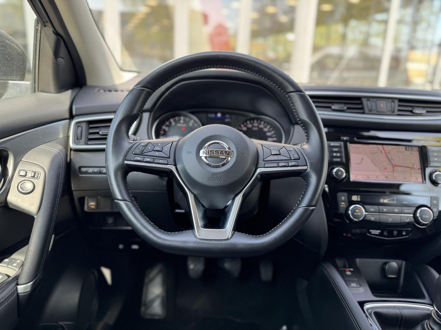Nissan Nissan