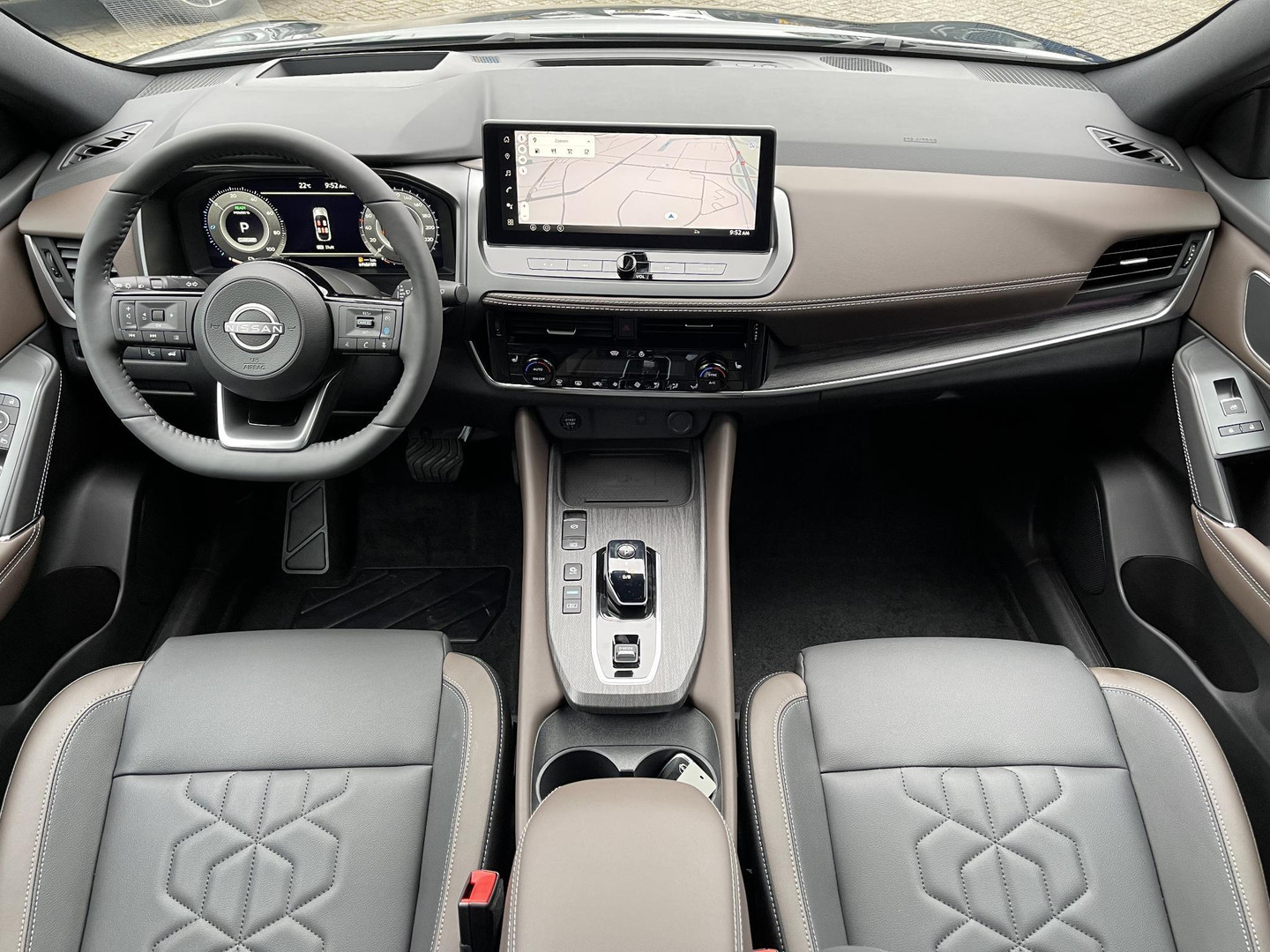 Nissan Nissan