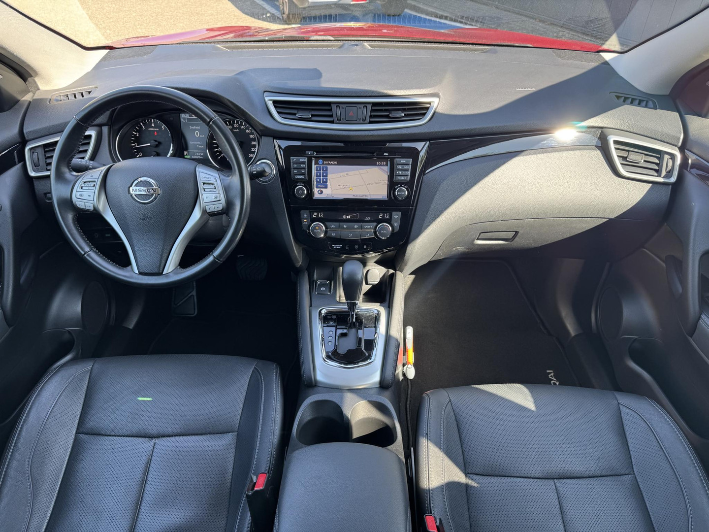 Nissan Nissan