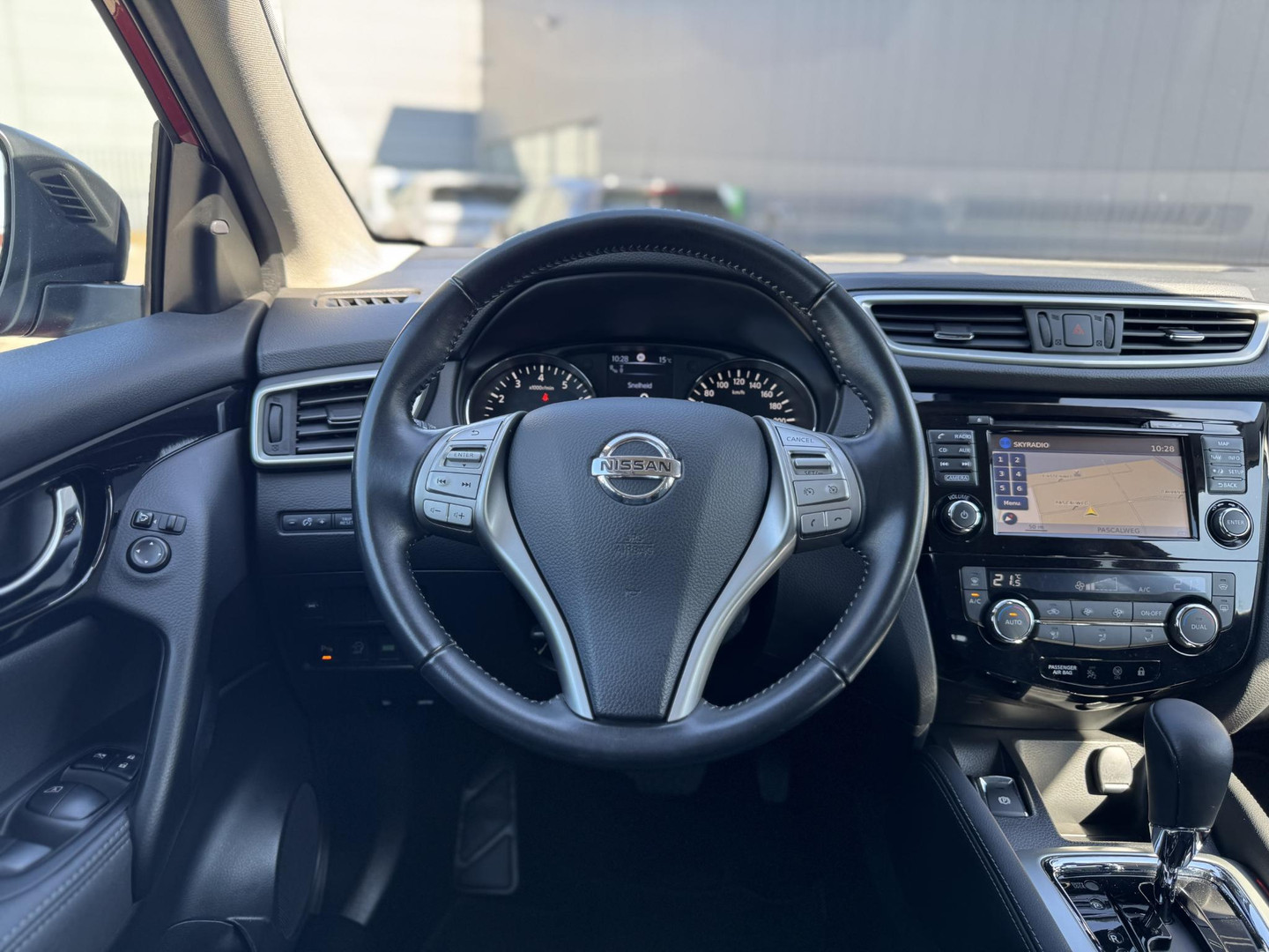 Nissan Nissan