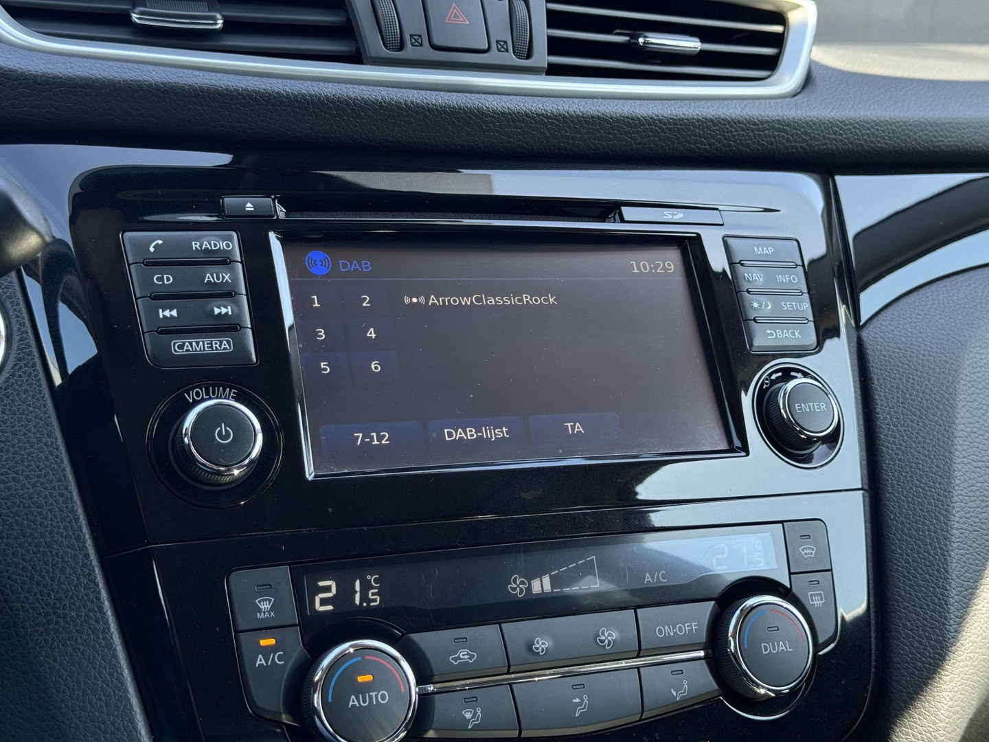 Nissan Nissan