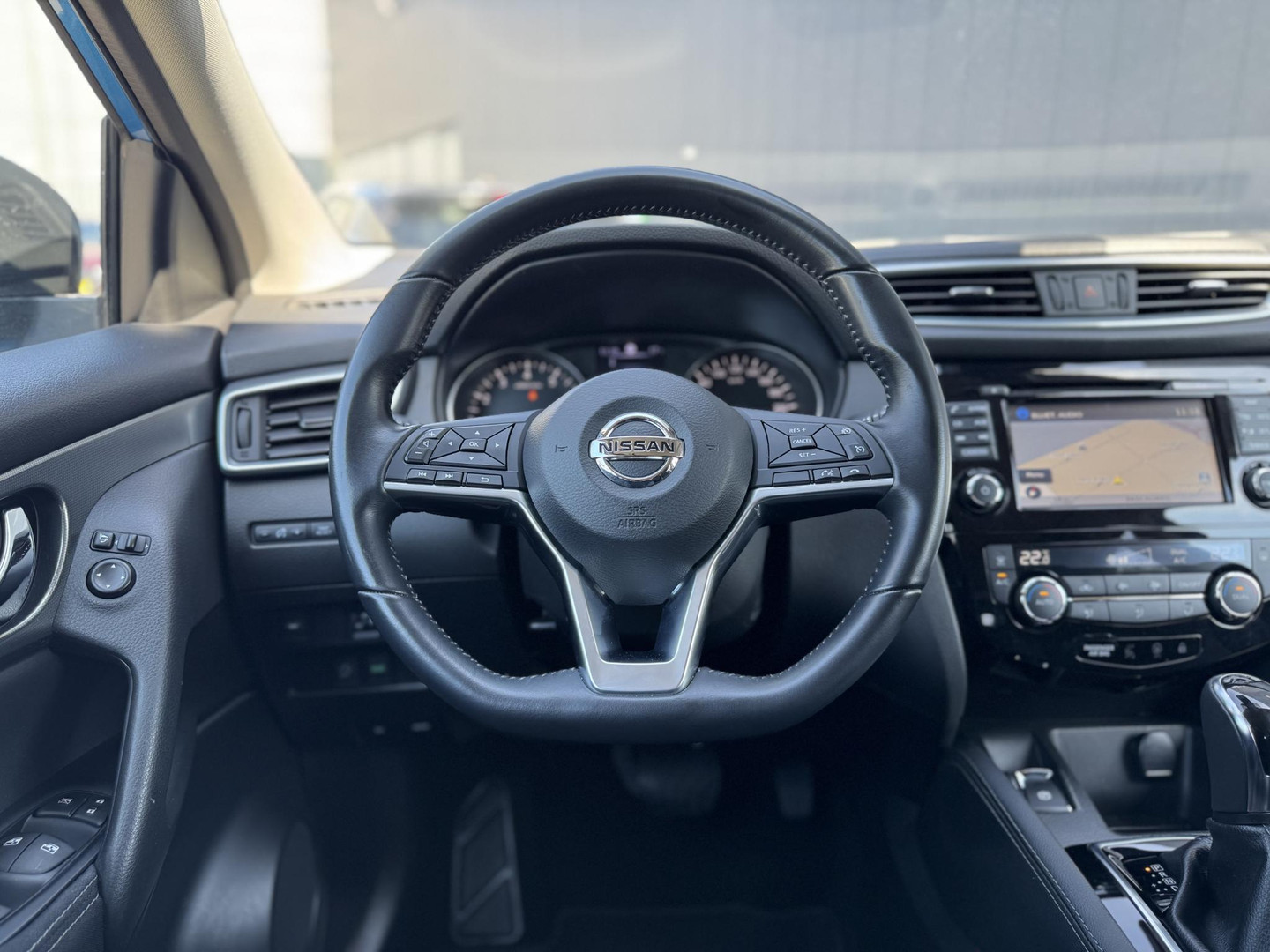 Nissan Nissan