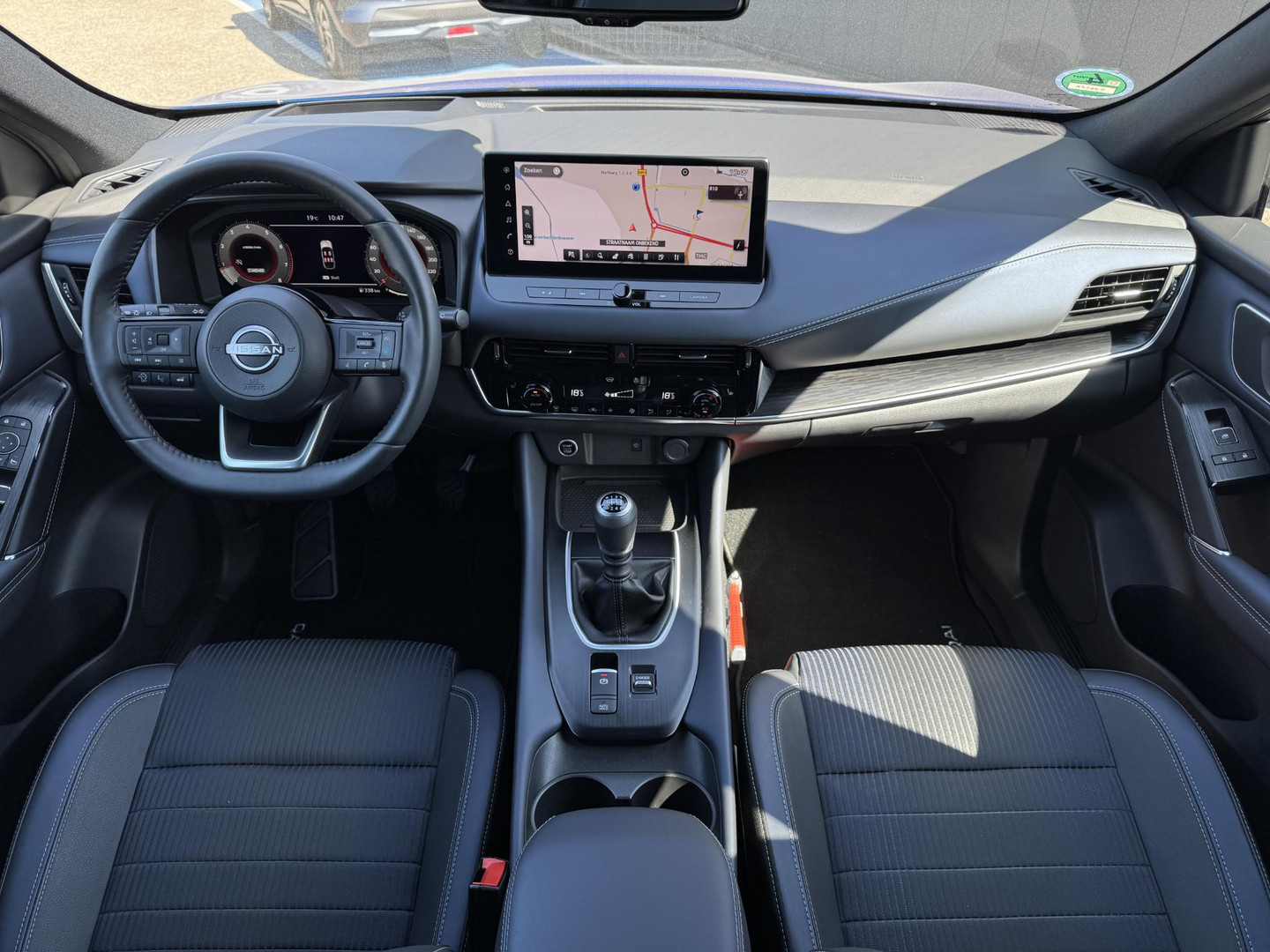 Nissan Nissan