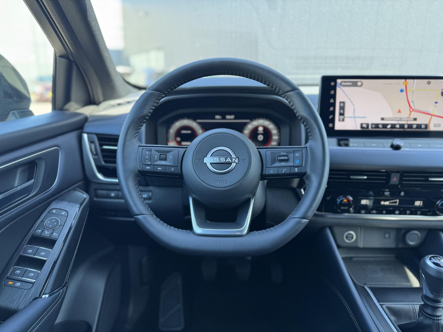 Nissan Nissan
