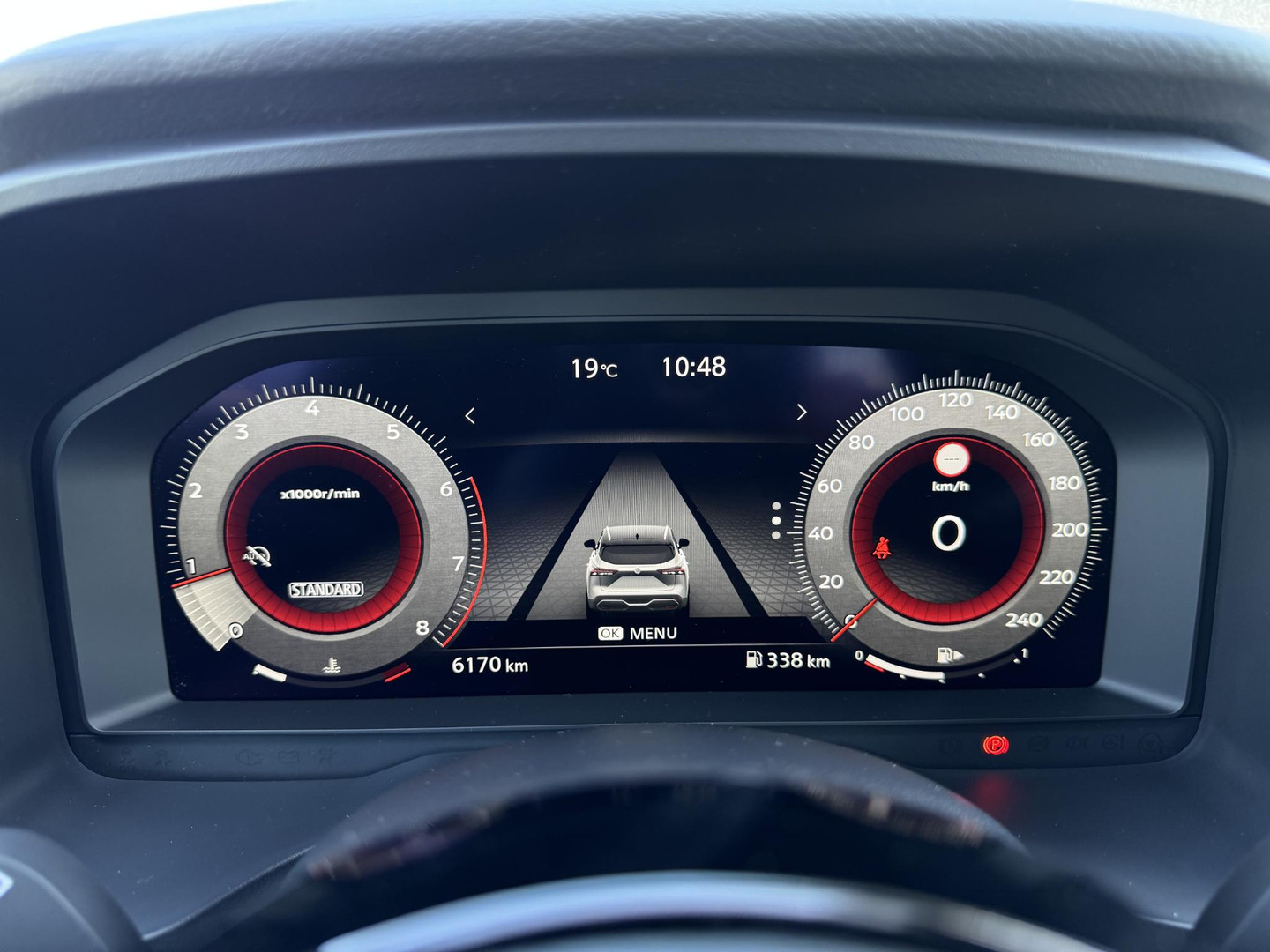 Nissan Nissan