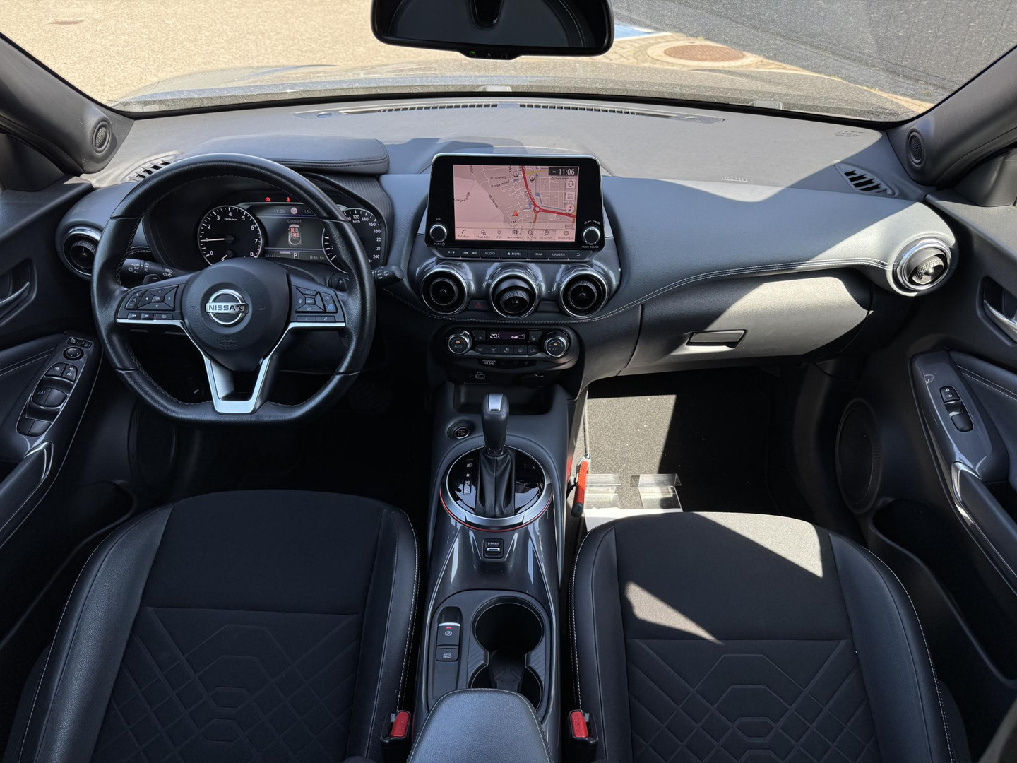 Nissan Nissan