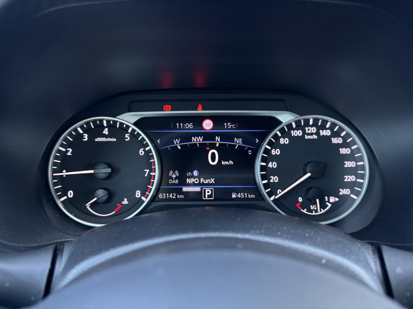 Nissan Nissan