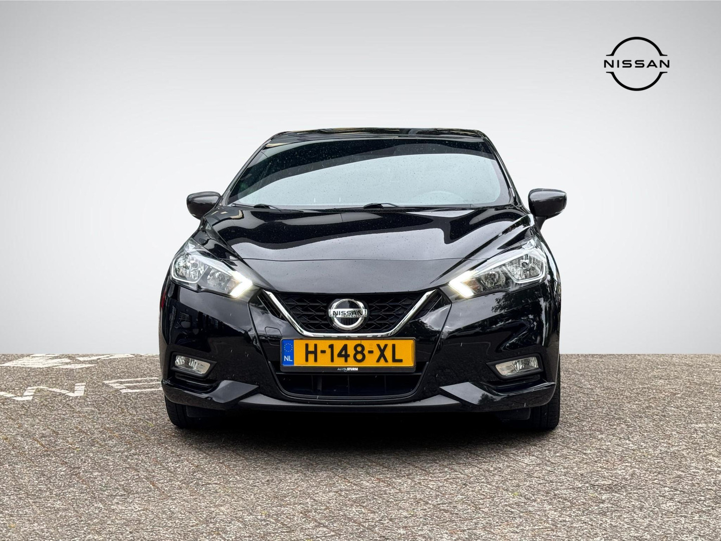 Nissan Nissan