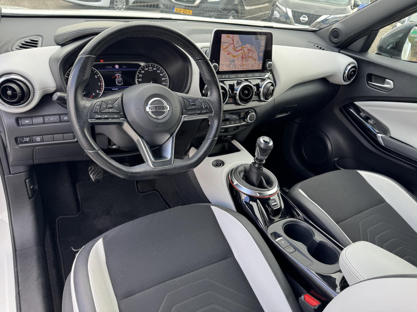 Nissan Nissan