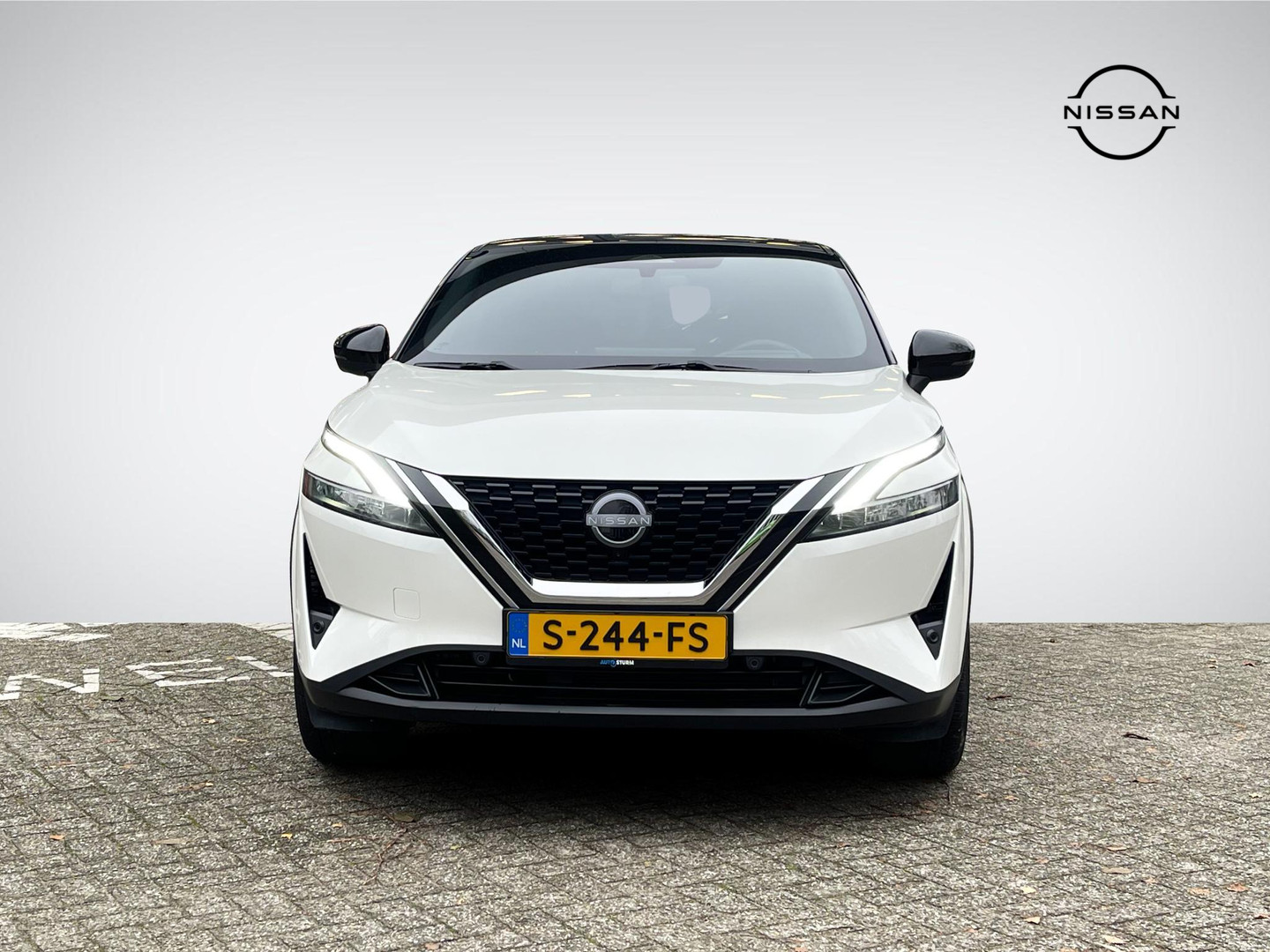 Nissan Nissan