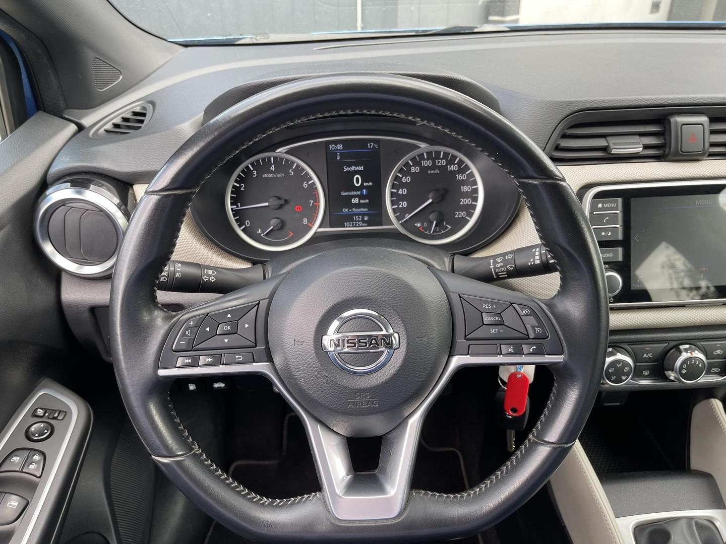 Nissan Nissan