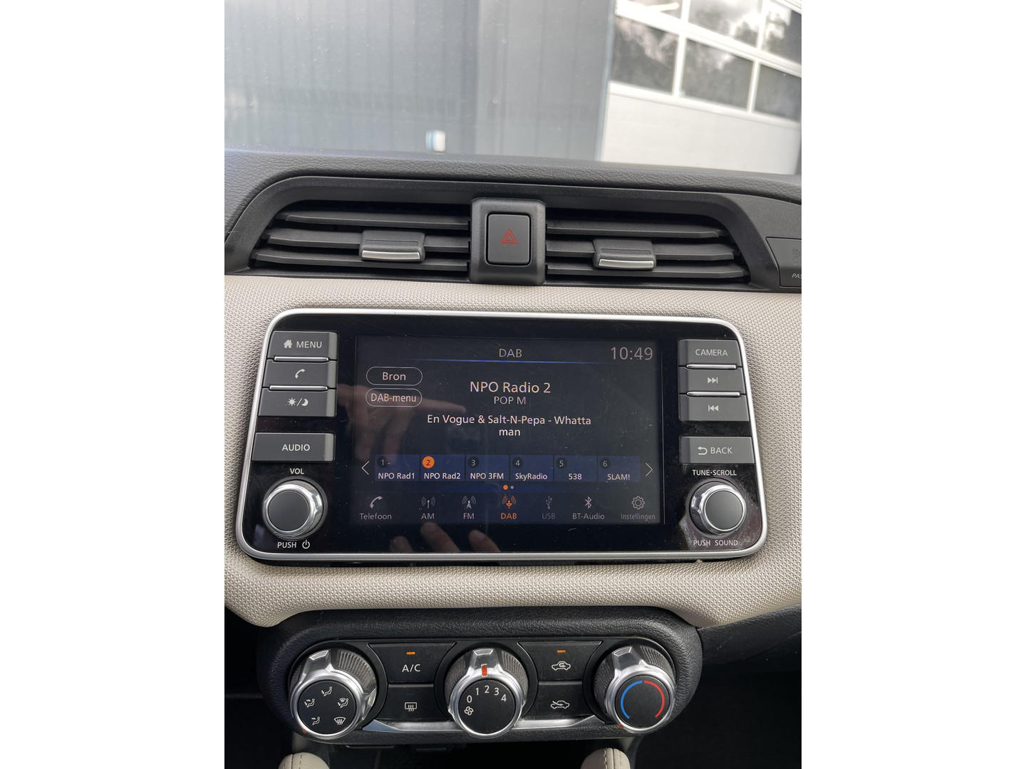 Nissan Nissan