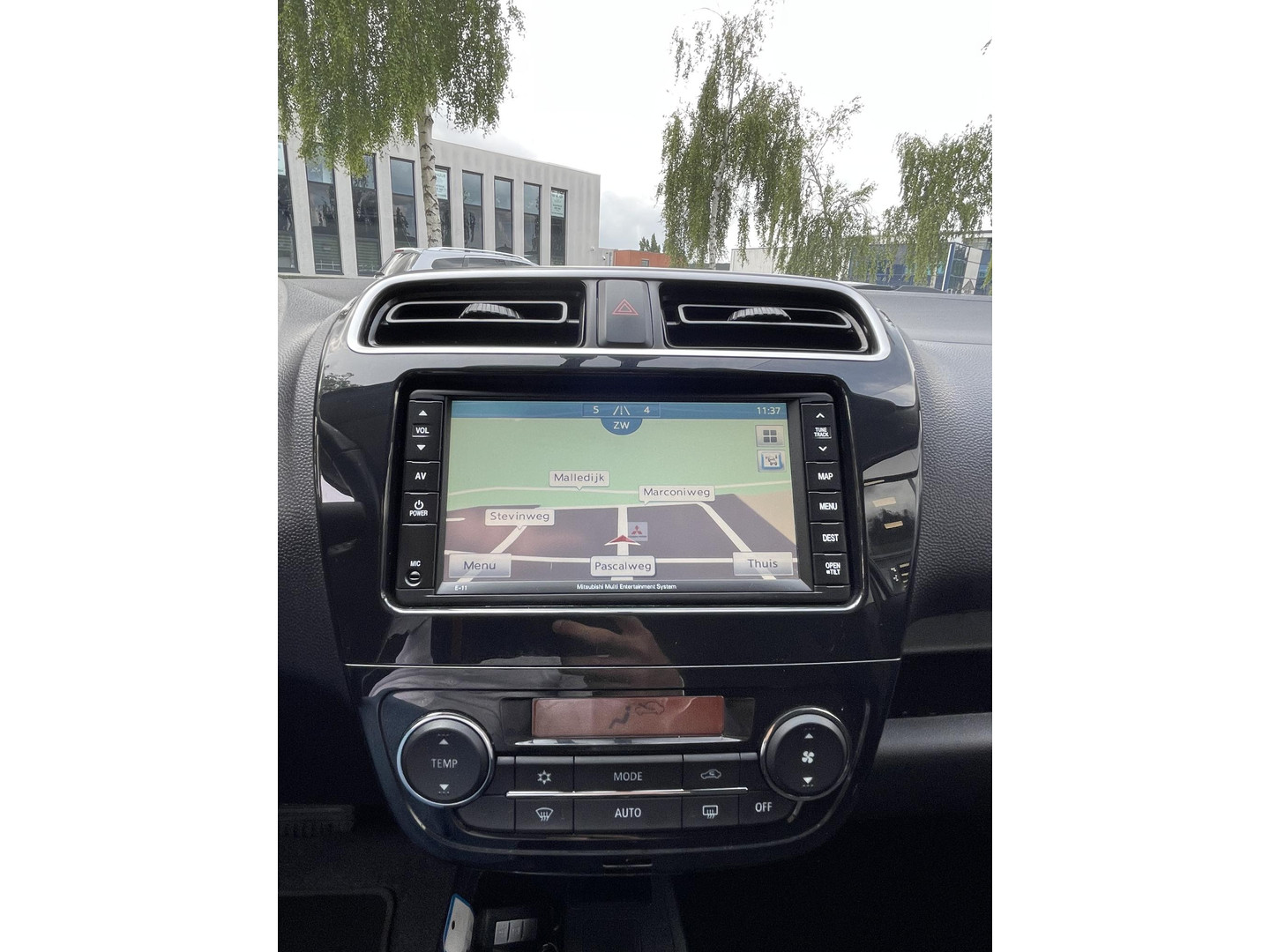 Mitsubishi Mitsubishi