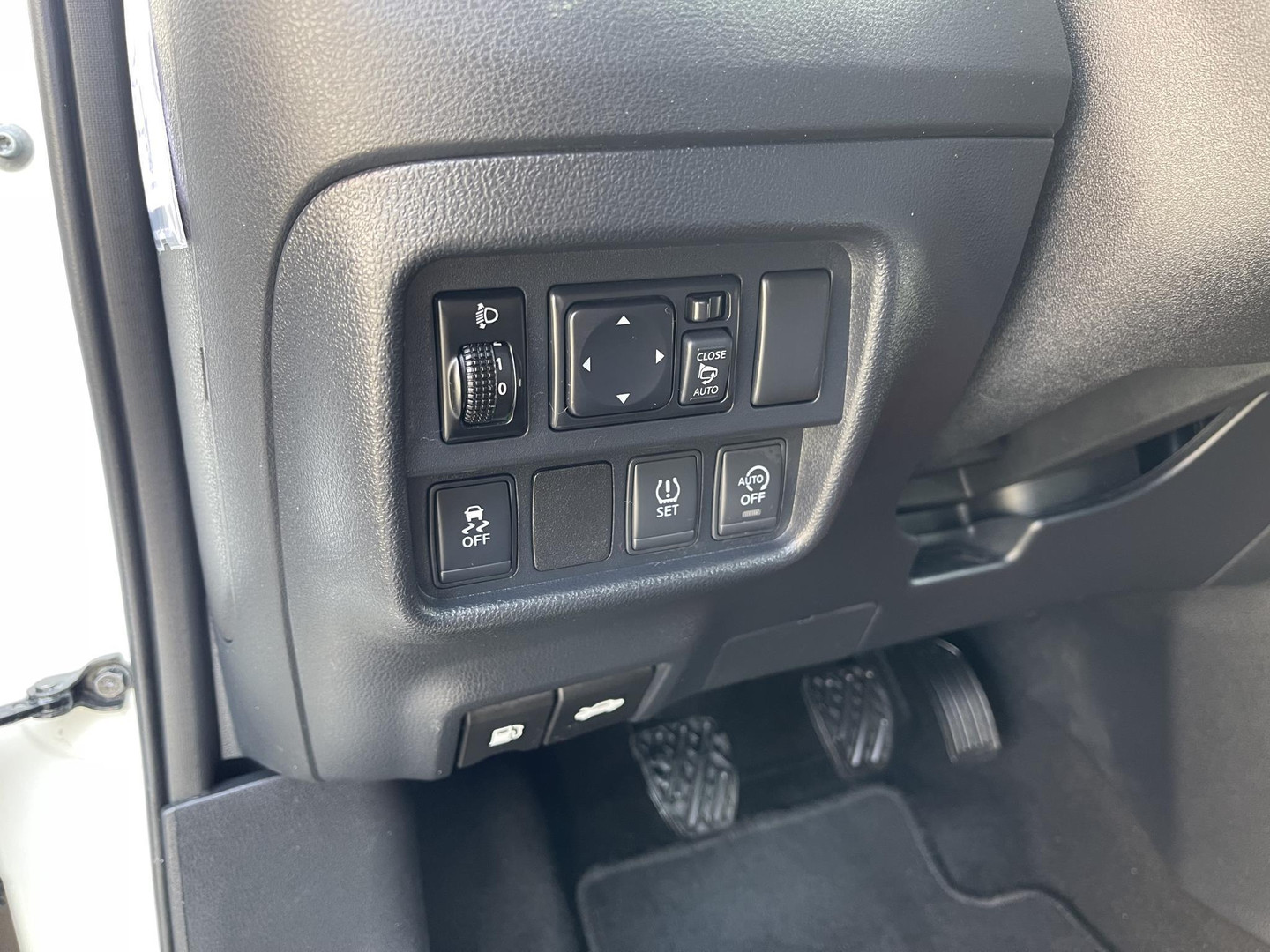 Nissan Nissan
