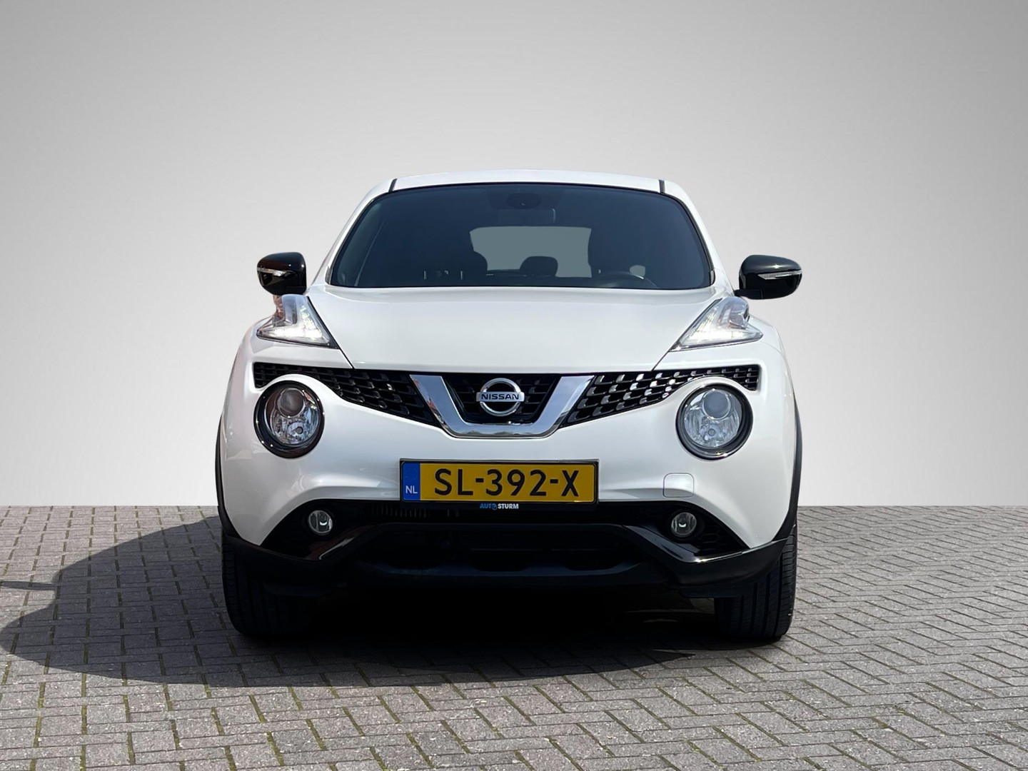 Nissan Nissan