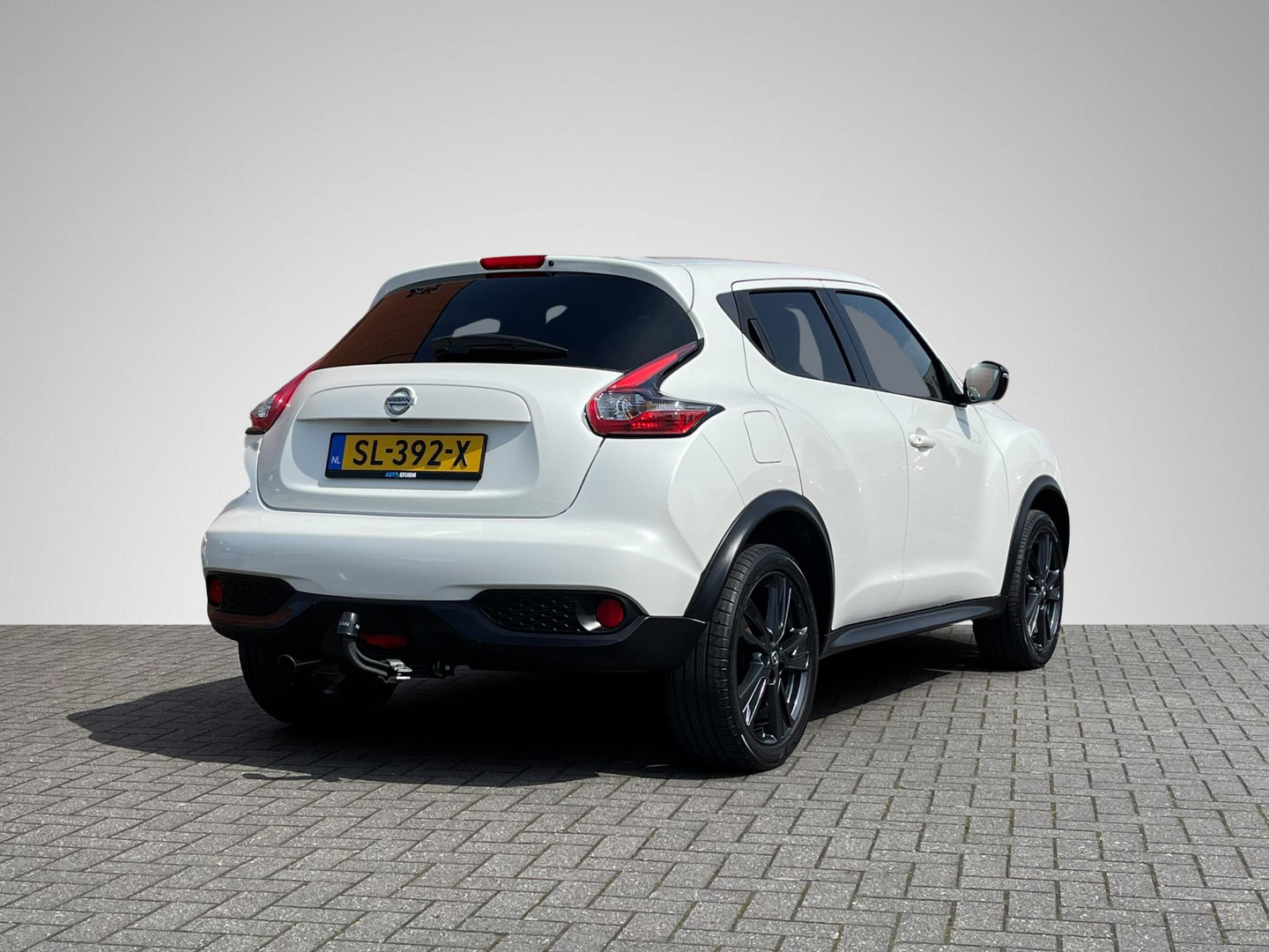Nissan Nissan