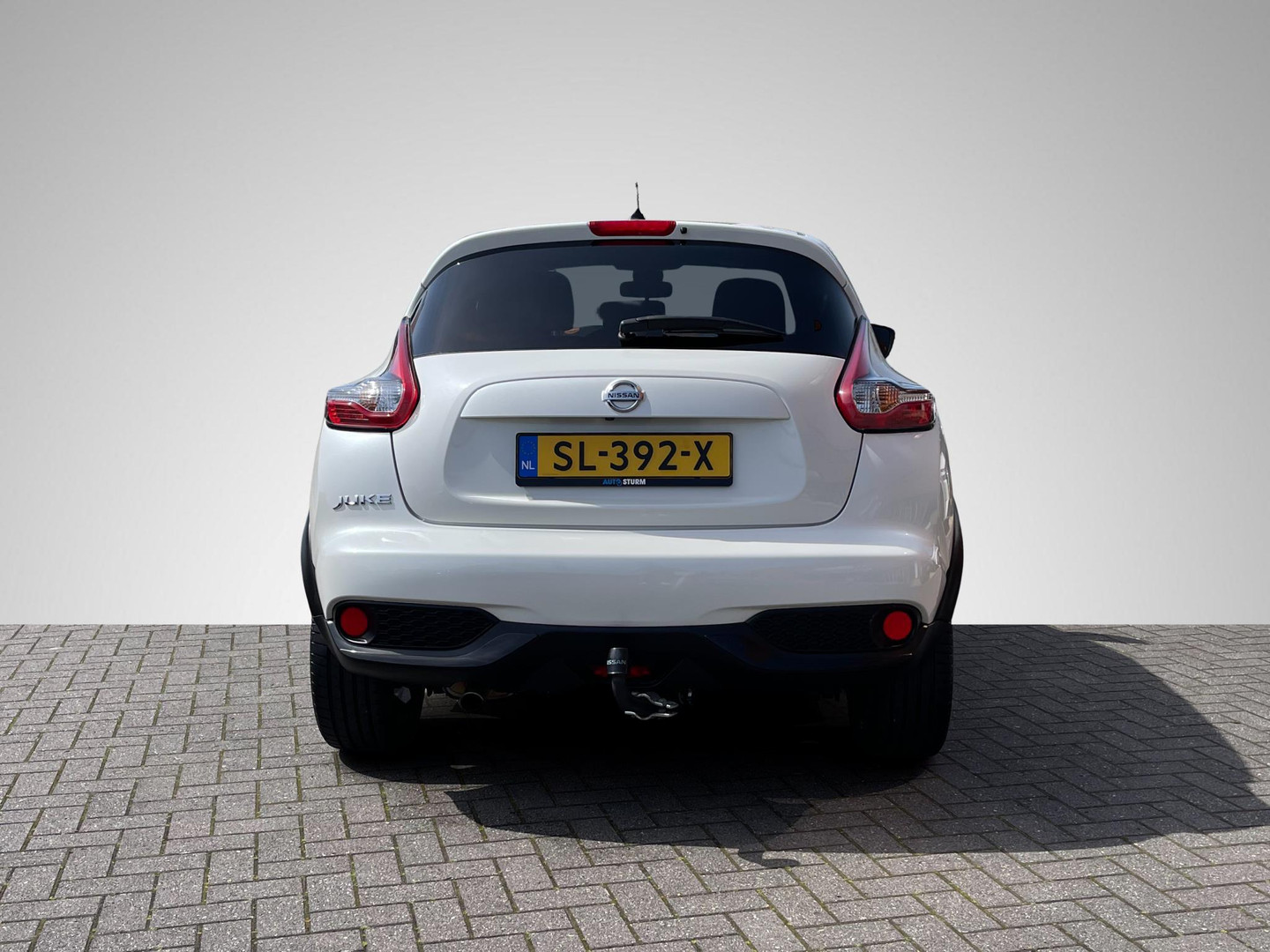 Nissan Nissan