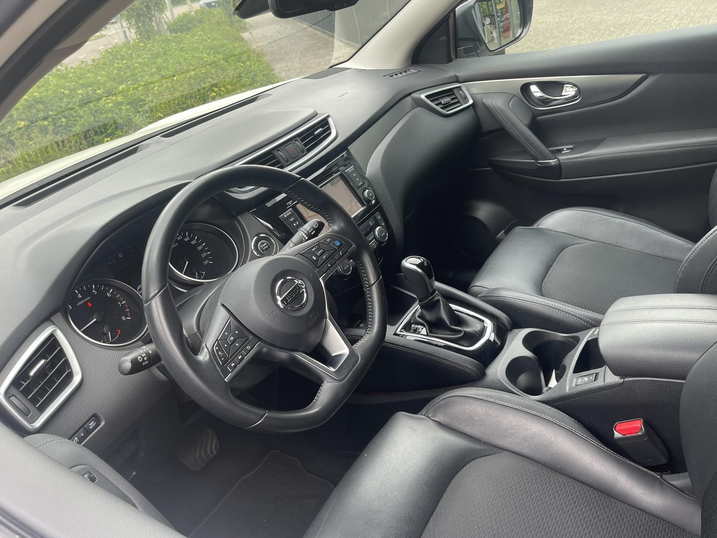 Nissan Nissan