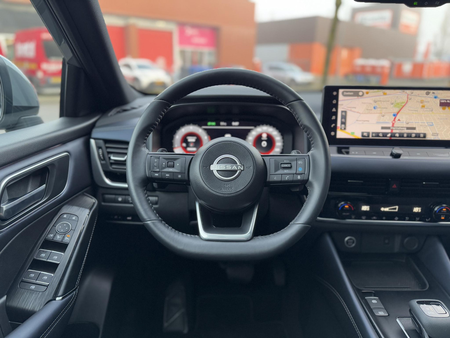 Nissan Nissan