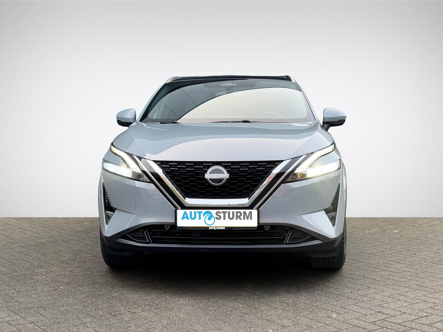 Nissan Nissan