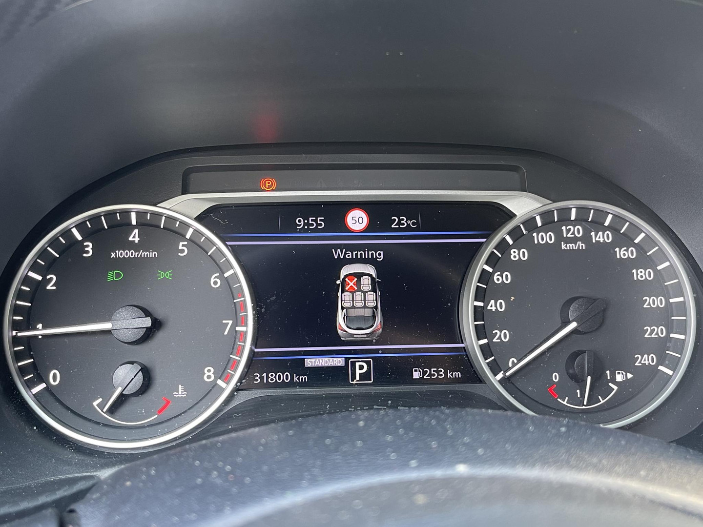 Nissan Nissan