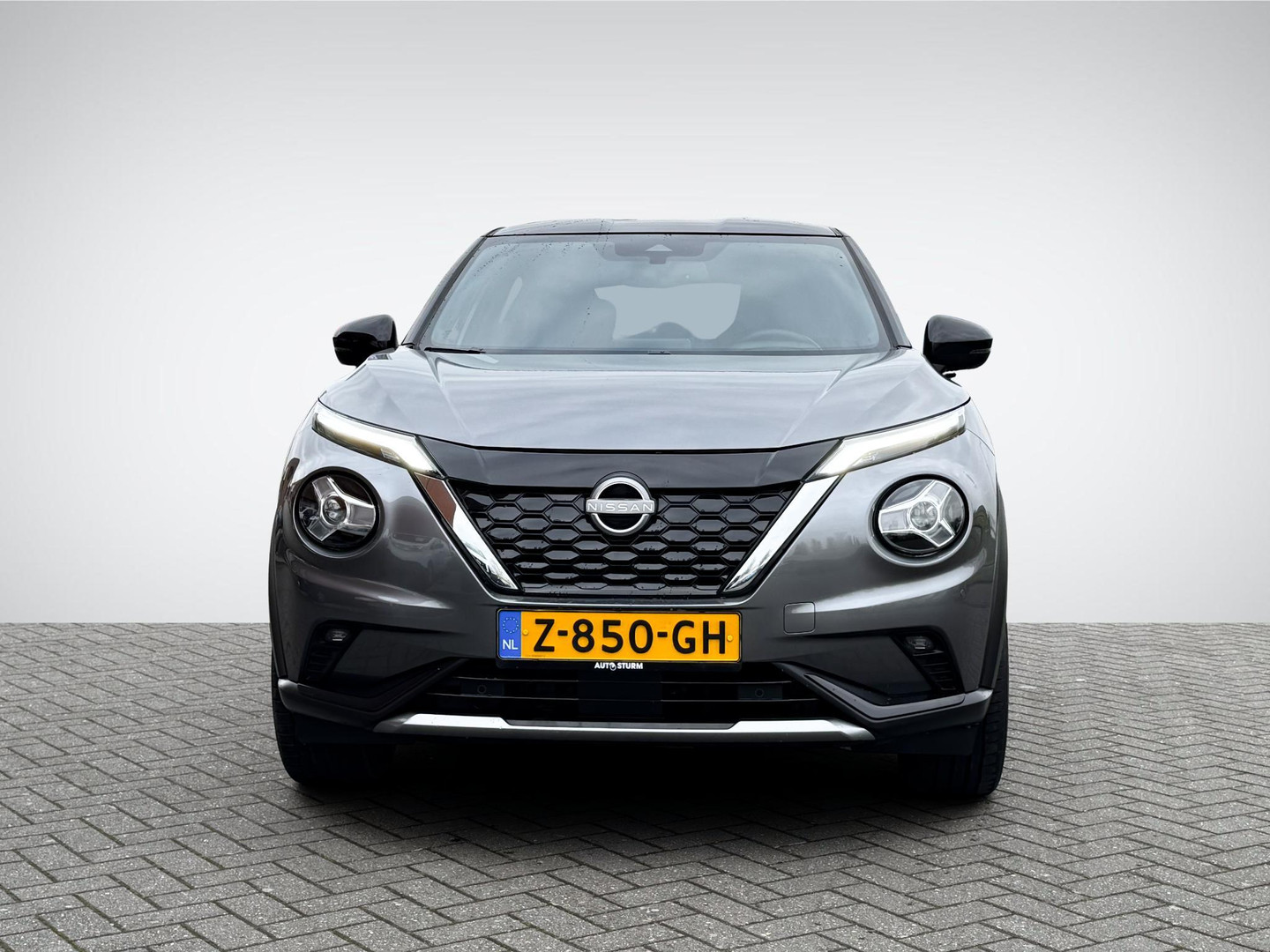 Nissan Nissan