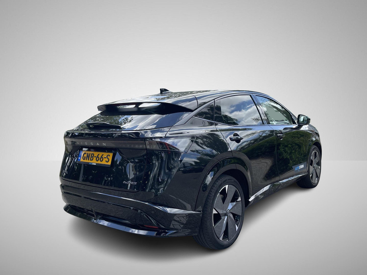Nissan Nissan