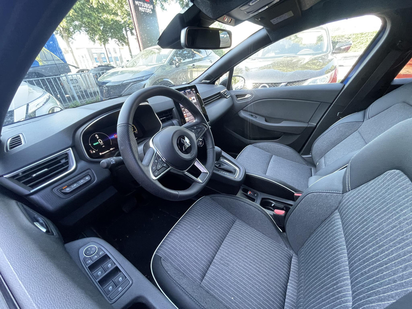 Mitsubishi Mitsubishi