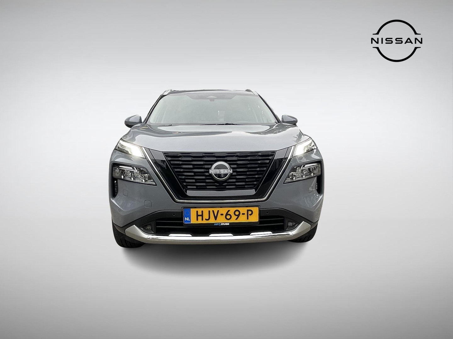 Nissan Nissan