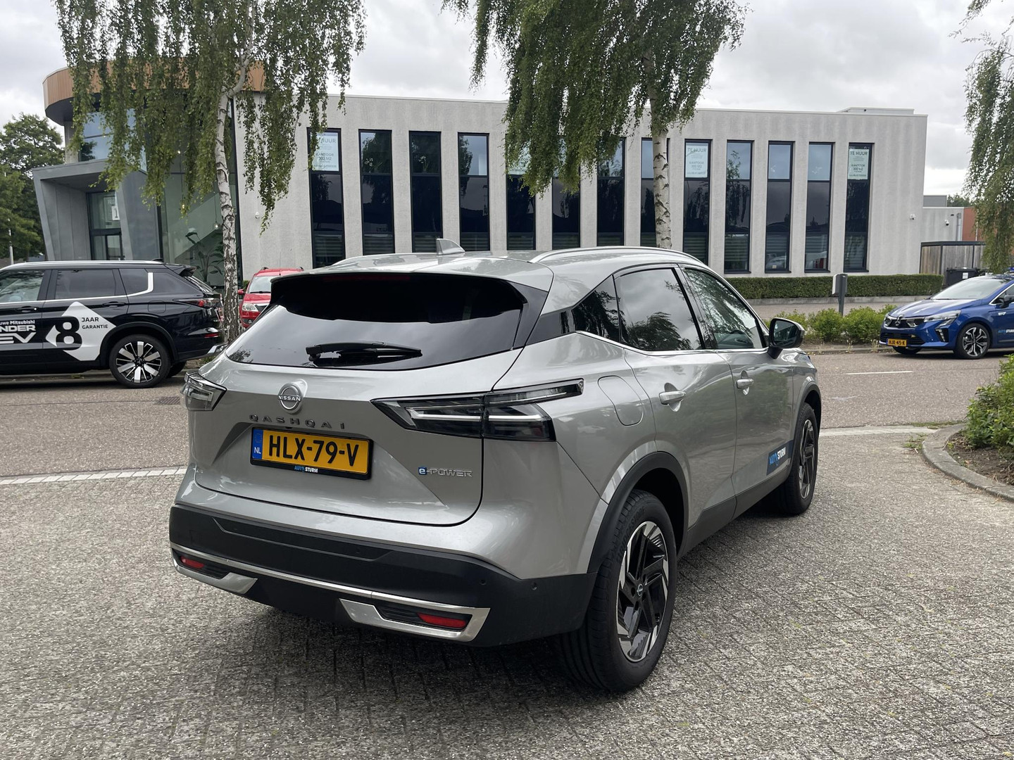Nissan Nissan