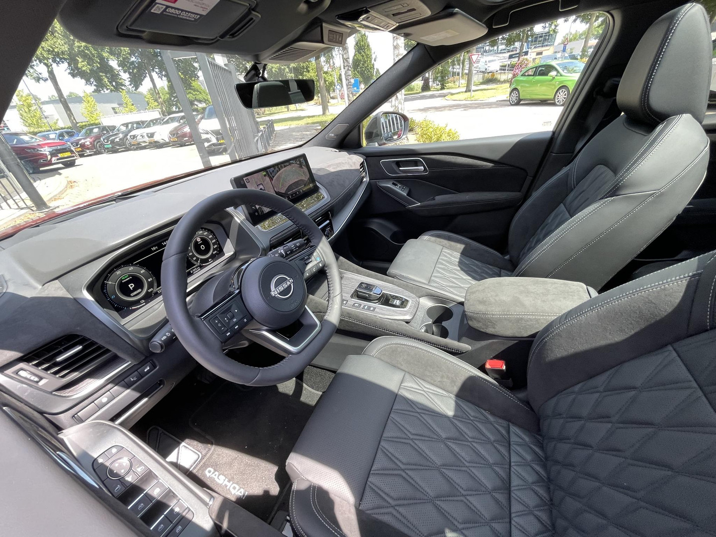 Nissan Nissan