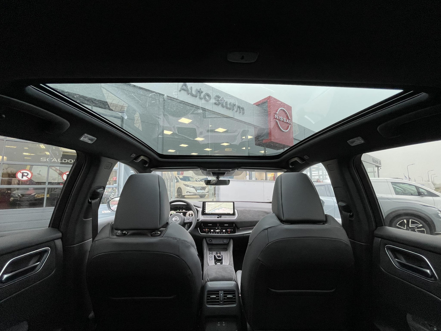 Nissan Nissan