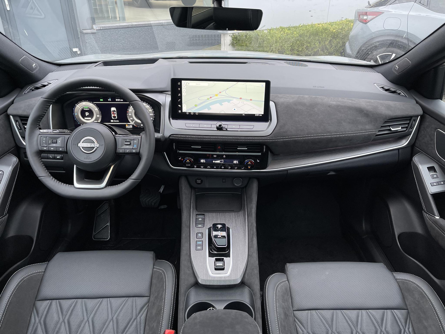Nissan Nissan