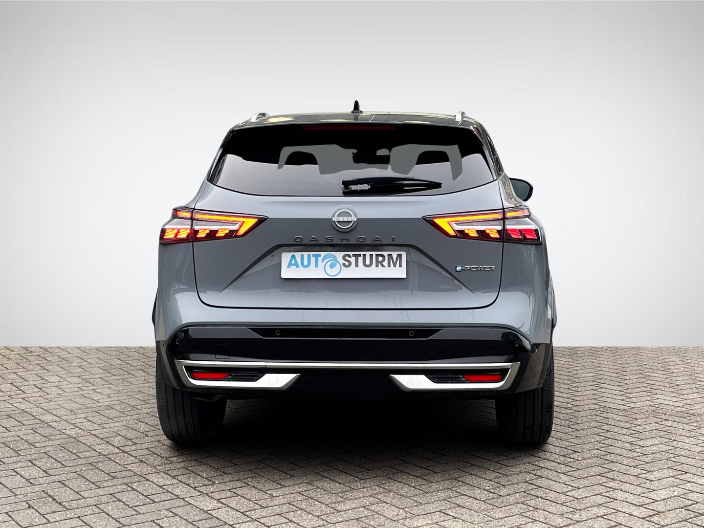 Nissan Nissan