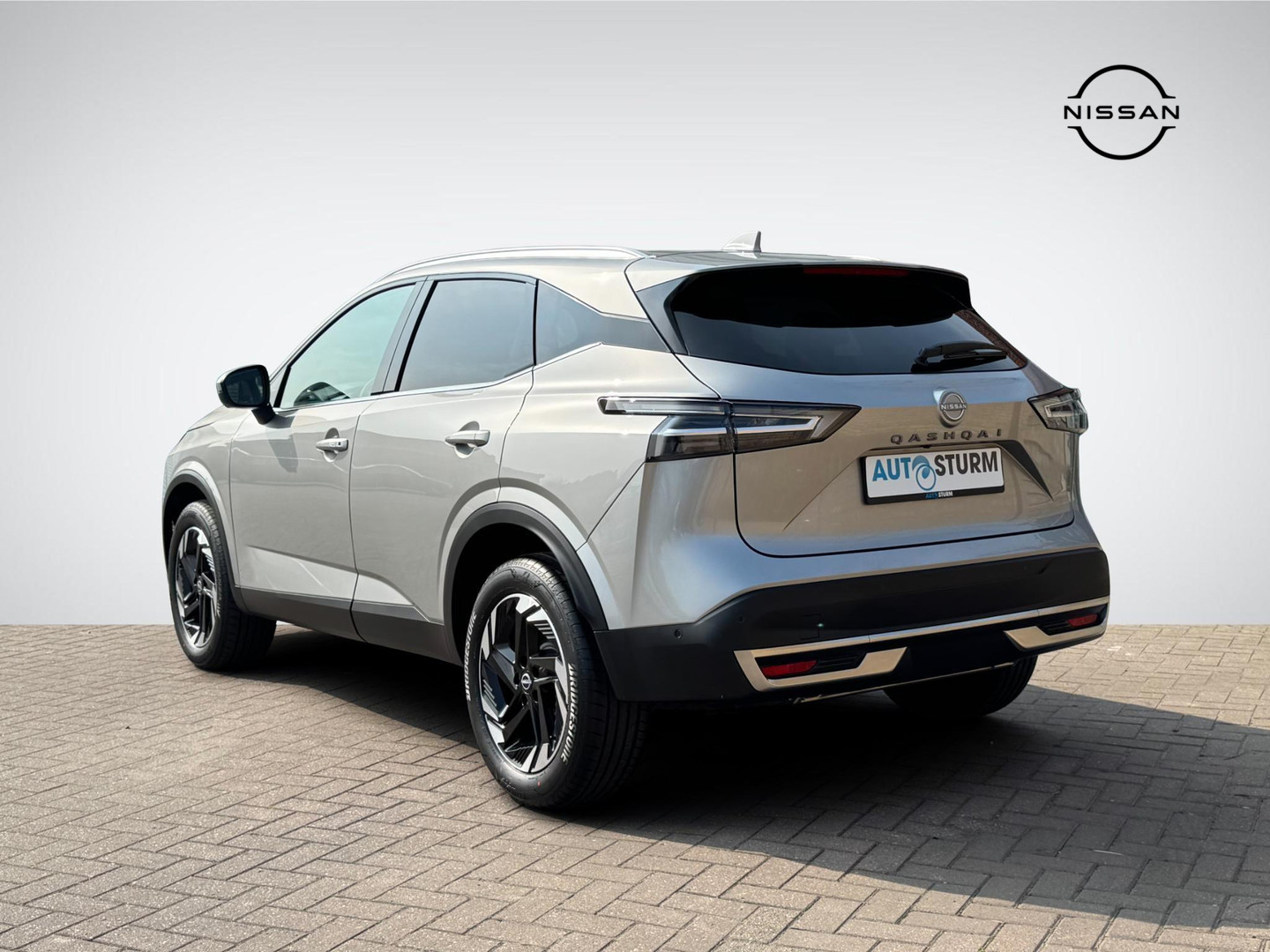 Nissan Nissan