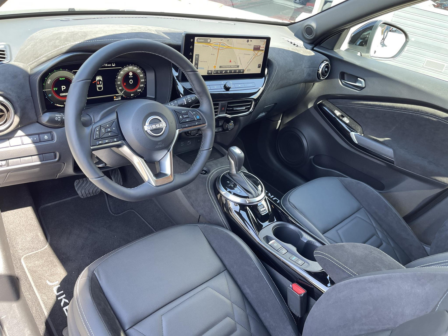 Nissan Nissan