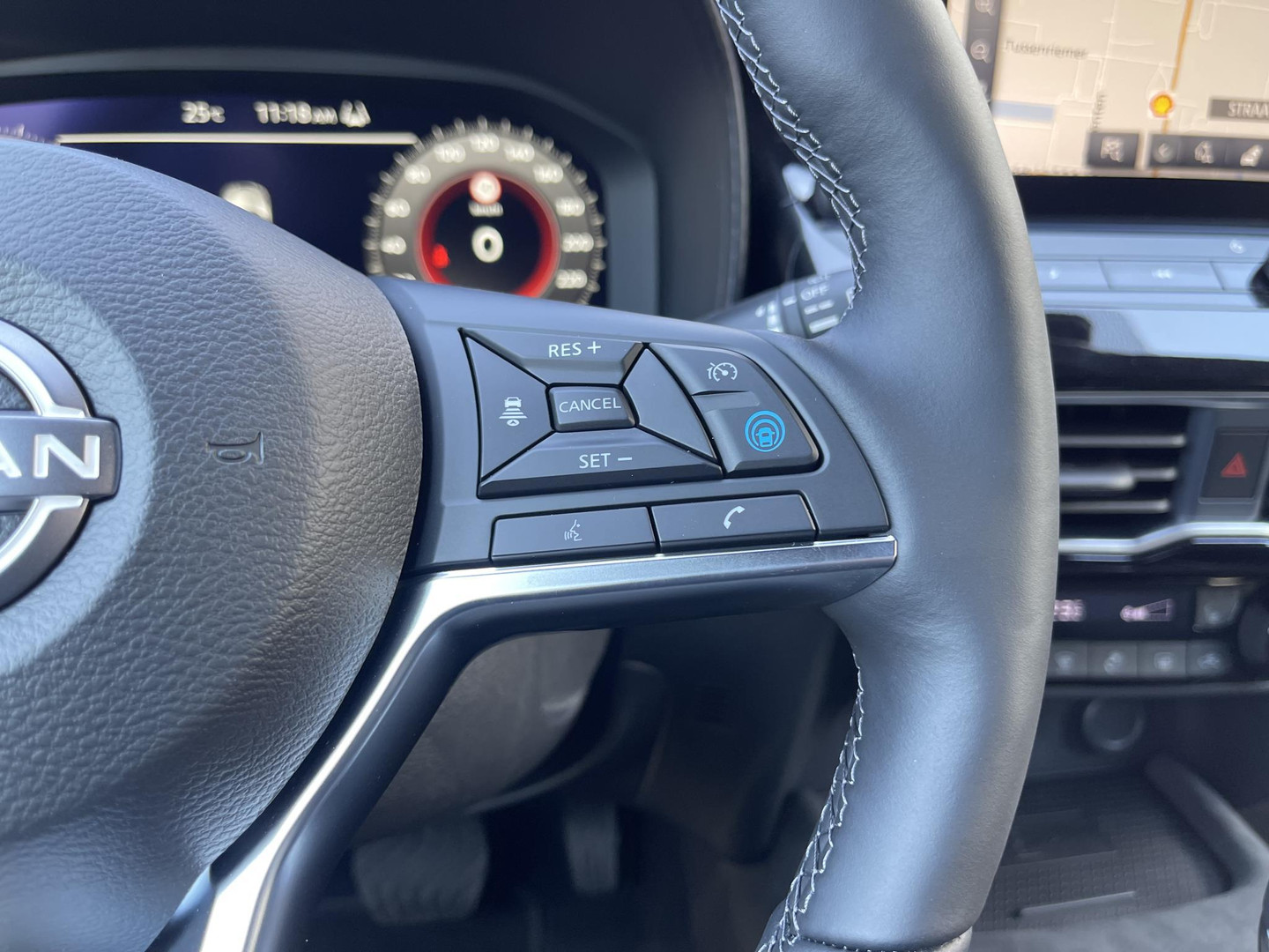 Nissan Nissan