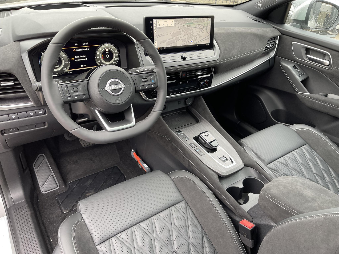 Nissan Nissan
