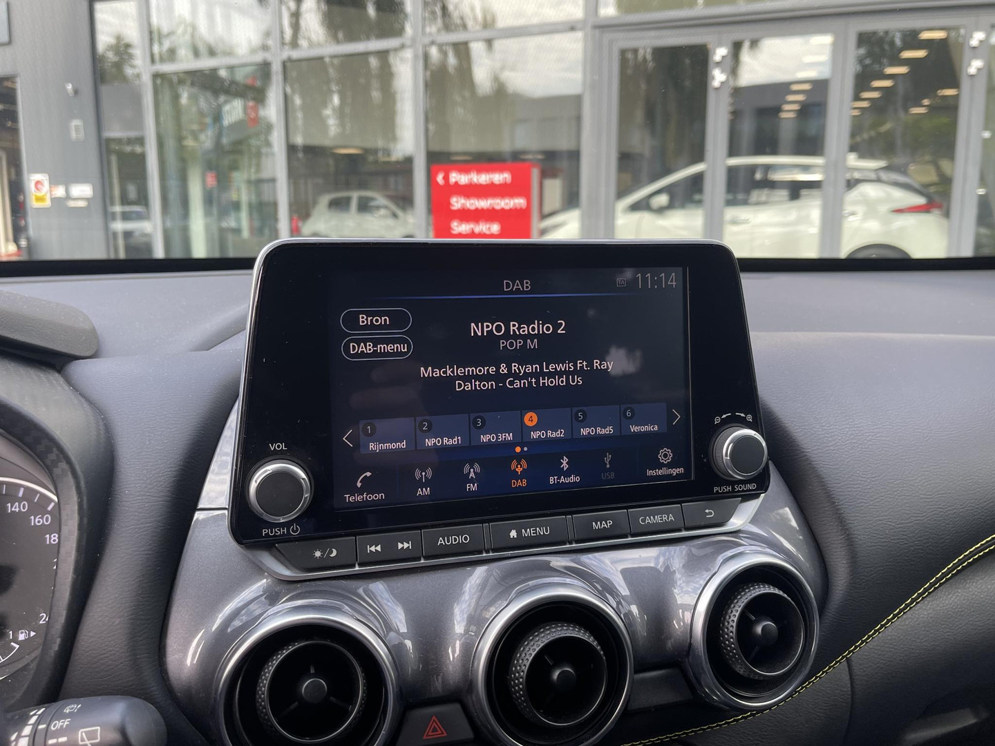 Nissan Nissan