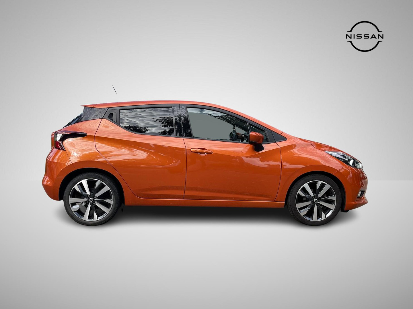 Nissan Nissan
