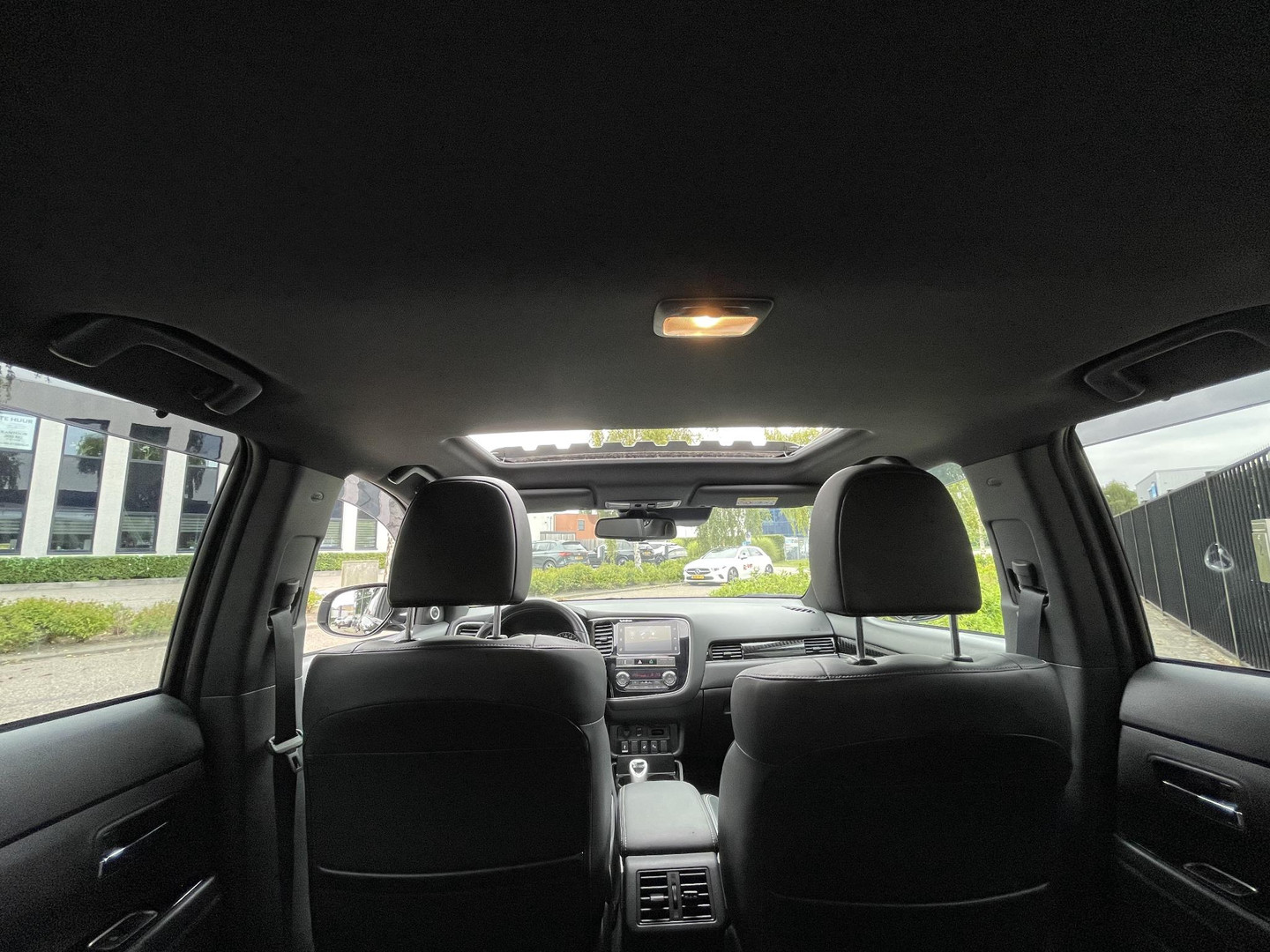 Mitsubishi Mitsubishi