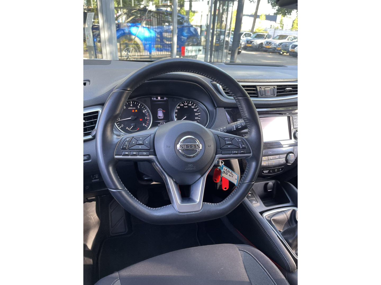 Nissan Nissan