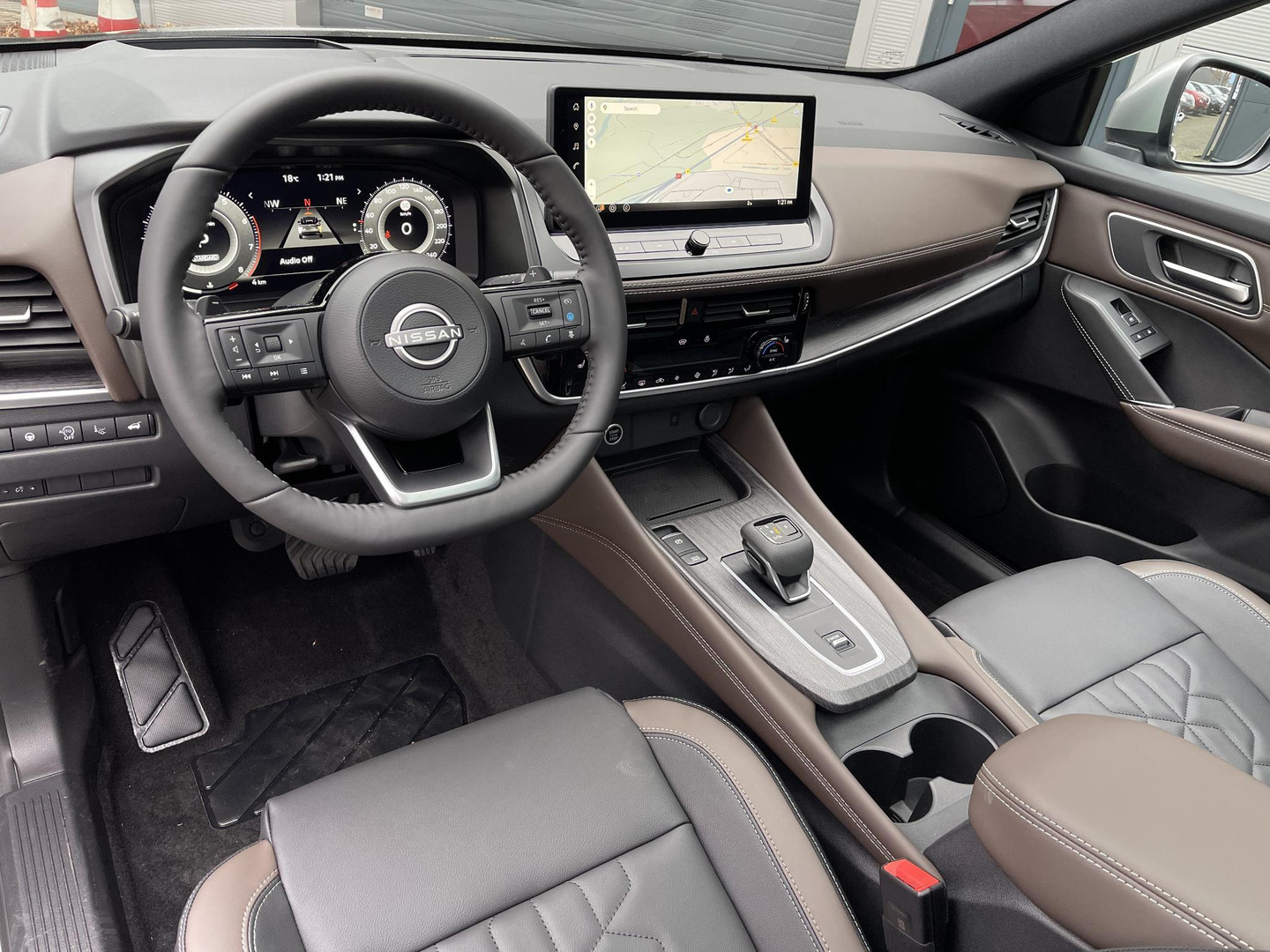Nissan Nissan