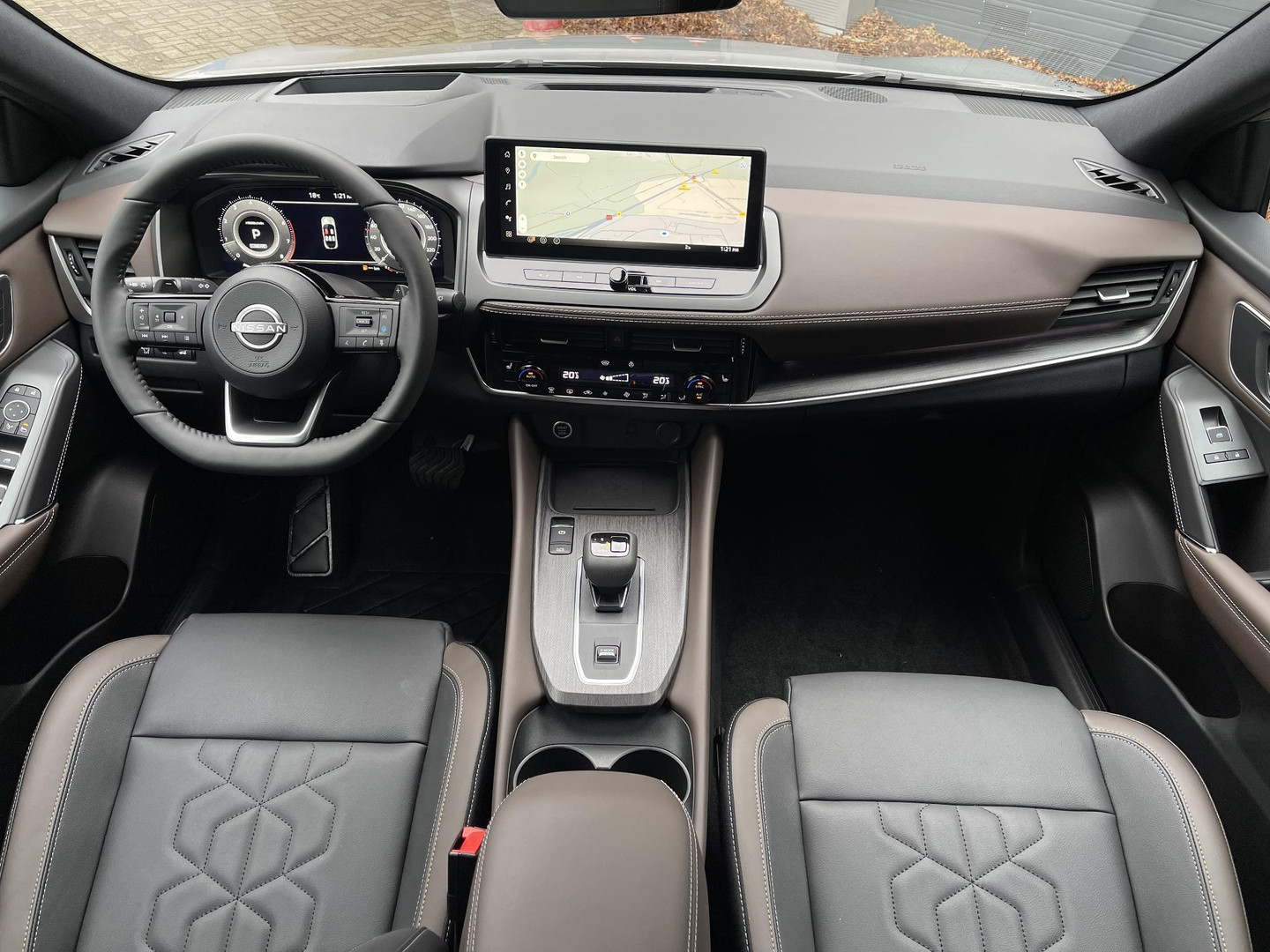 Nissan Nissan