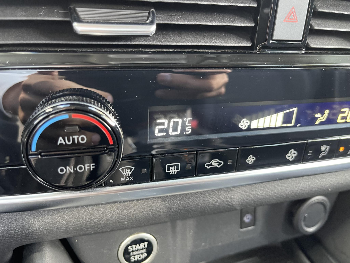 Nissan Nissan