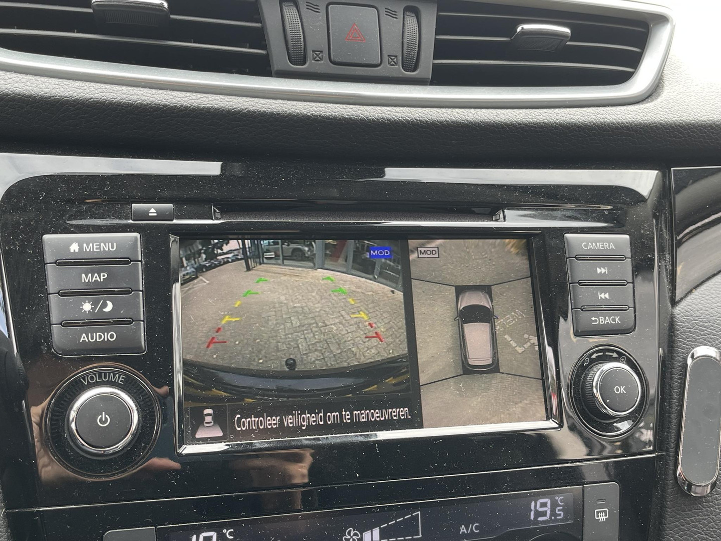 Nissan Nissan