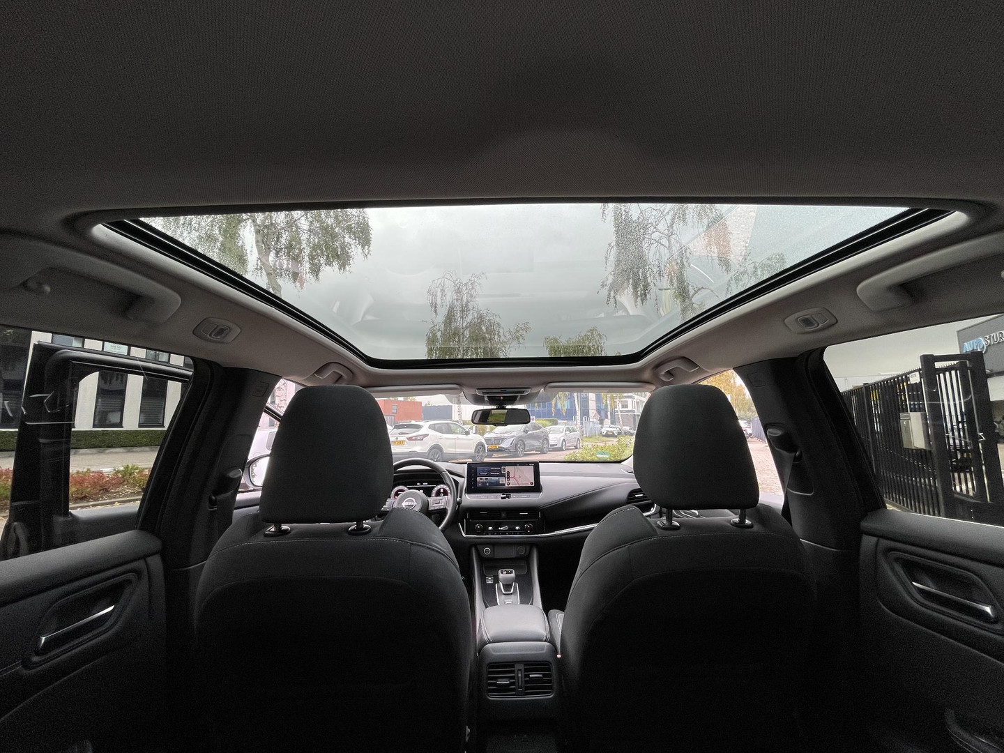 Nissan Nissan