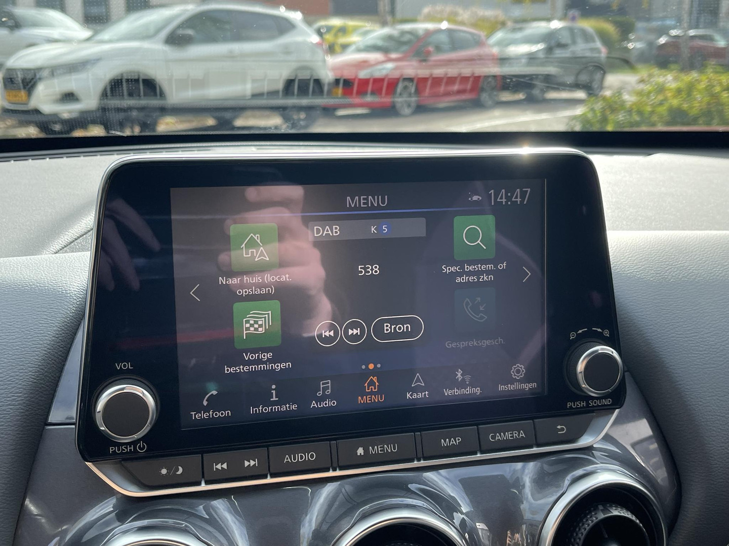Nissan Nissan