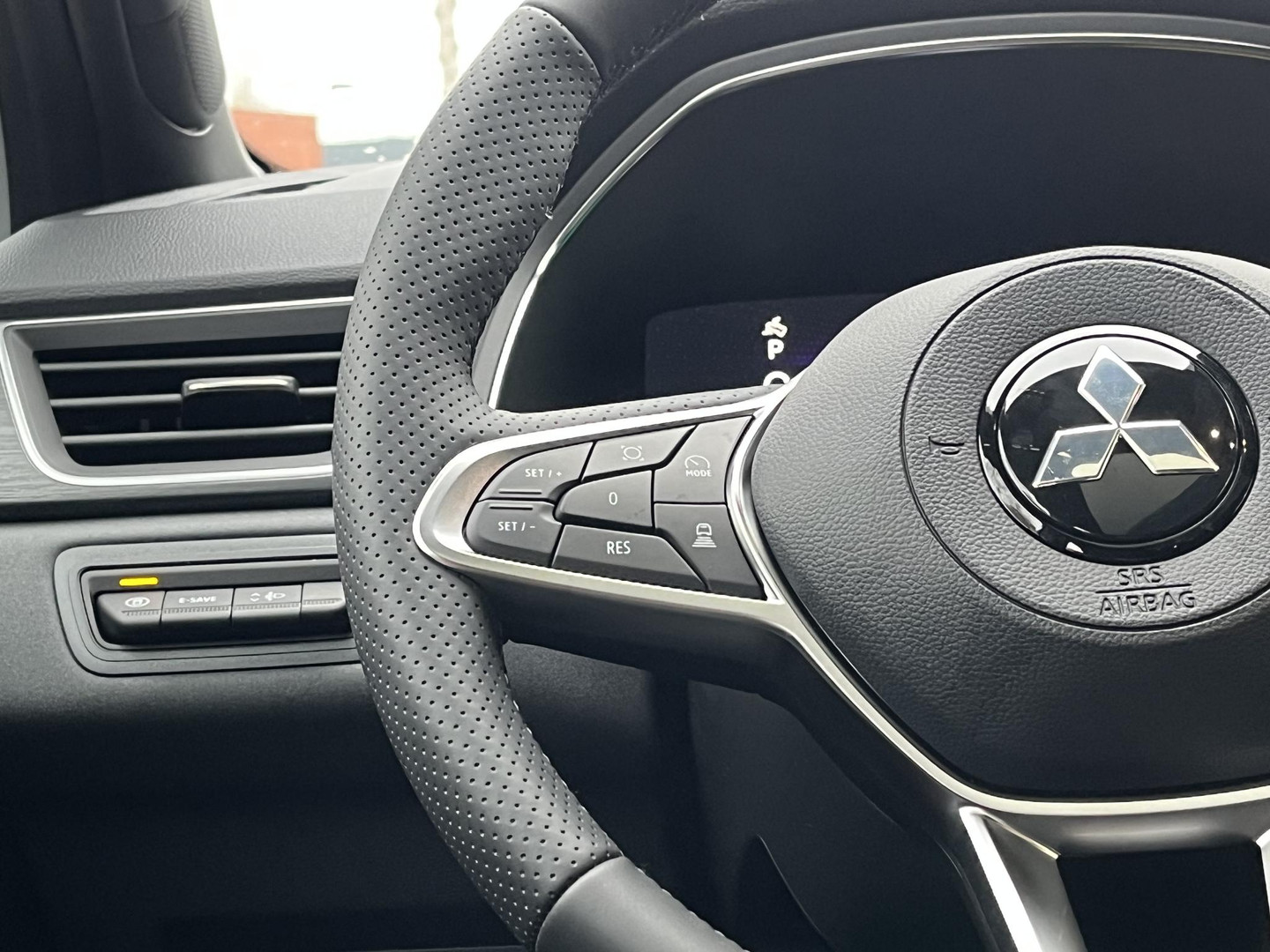 Mitsubishi Mitsubishi